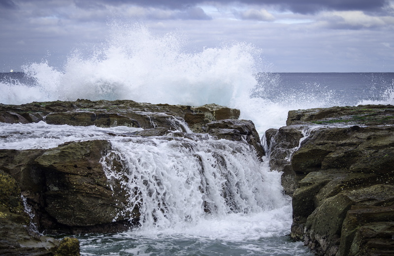 4K, no people, rock formation, hitting, sea, water, newcastle beach, power, horizon over water, ocean, outdoors, land, motion, breaking, splashing, crash