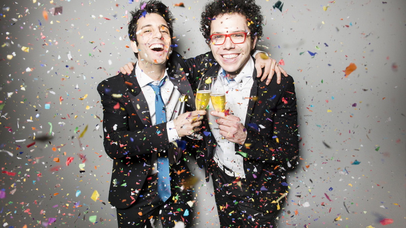 black, A Great Big World, formal, musical group, two, Chad Vaccarino, men, confetti, Most Popular Celebs in 2015, suit, 8K, jacket, surrounded, Grammys 2015 Best Celebrity