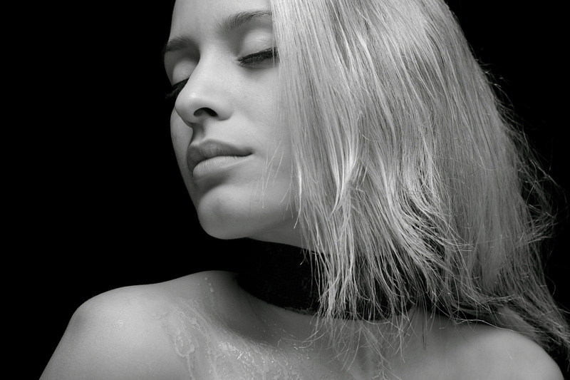 portrait, black, young model, young, human face, adult, beauty model, body, young adult, face, fashion shoot, beautiful people, contact, the young woman