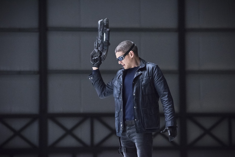 focus on foreground, holding, jacket, real people, casual clothing, standing, waist up, young men, indoors, one person, wentworth miller, legends of tomorrow