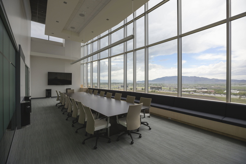 near, building, window, architecture, hardwood floor, windows, domestic room, apartment, transparent, absence, seat, flooring, interior, sky, white, table