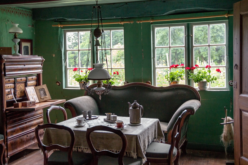 germany, history, indoors, home, camelback, furniture, chairs, old-fashioned, rectangle, plant, old office, fachwerkhaus, no people, teapot, rustic, seat