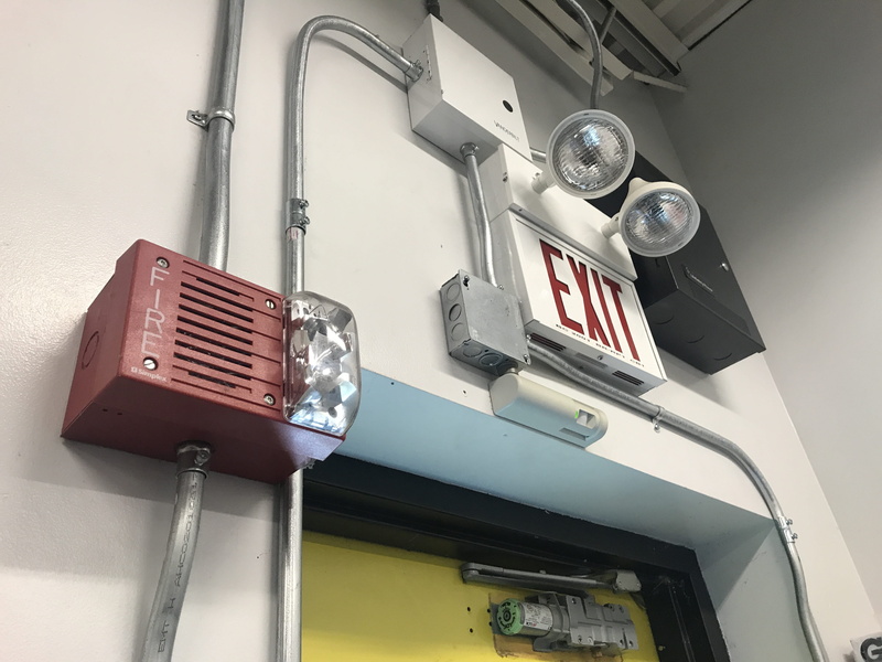 close-up, evacuation, emergency, Sign, exit, Emergency, warning, technology, 4K, low angle view, equipment, sign, red, fuel pump, symbol, run, day, Door
