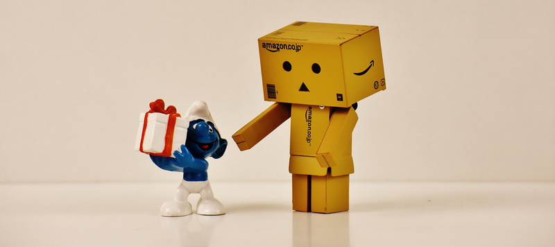 two people, children only, love, indoors, full length, fun, boys, danbo, offspring, people, packed, gift, learning, loop, surprise, childhood, men, give