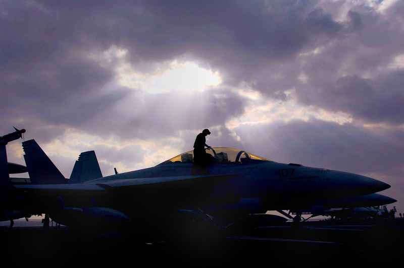 McDonnell Douglas F/A-18 Hornet, government, air force, one person, mode of transportation, aircraft, sky, fighter plane, side view, outdoors, military