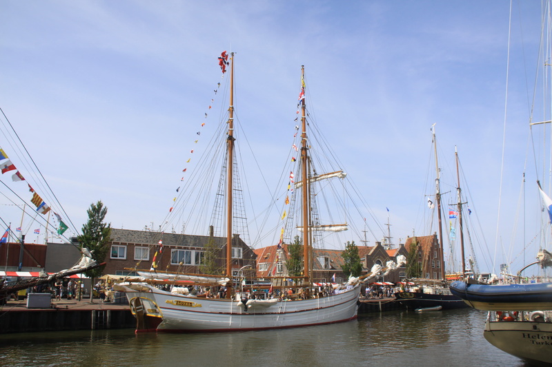 architecture, tallship, 4K, sky, sea, mode of transportation, nature, transportation, sailboat, harbor, mast, water, incidental people, pole, moored, built structure