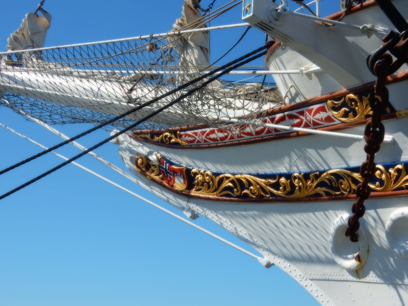 carousel, fun, sea, sail, leisure activity, low angle view, sky, sunlight, adventure, no people, architecture, nature, clear sky, 4K, amusement park ride