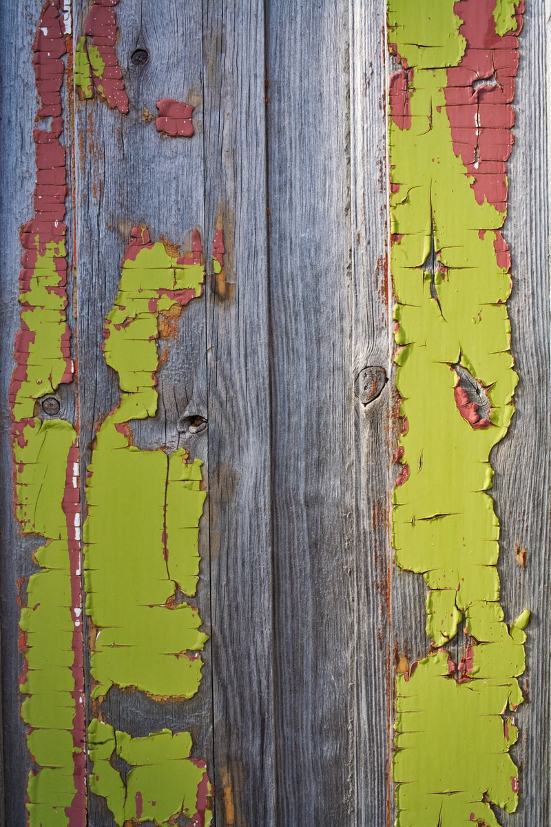 cracked, damaged, worn, pattern, rustic, peeling, brown, texture, plank, wood, close-up, photography, outdoors, wood - material, no people, peeling off