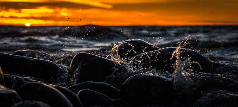 beach, outdoors, dawn, sunset, rock, sun, body, solid, splash, sea, rocks, close-up, sky, wate, cloud - sky, power in nature, evening, travel, ocean, landscape