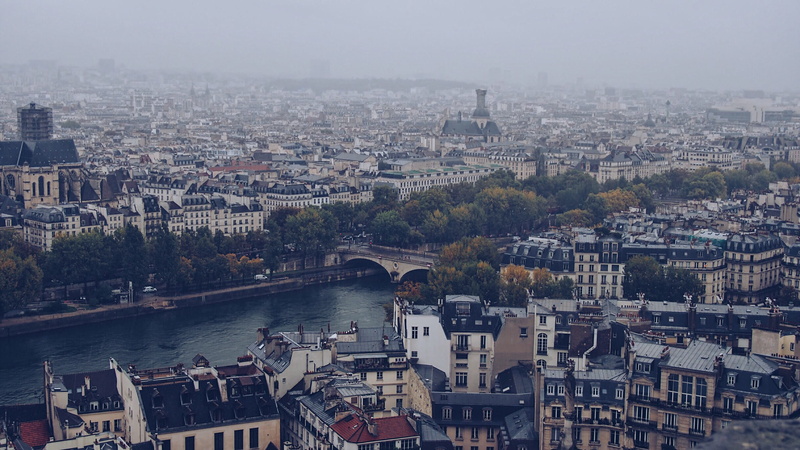 1080P, architecture, statue, neighborhood, building, buildings, spire, skyscraper, high angle view, built structure, body, crowded, bridge, steeple, crowd