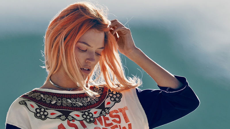 beautiful people, blonde, beautiful woman, long hair, blue, Martha Hunt, lifestyles, redhead, hairstyle, skinny, portrait, headshot, contemplation, young women