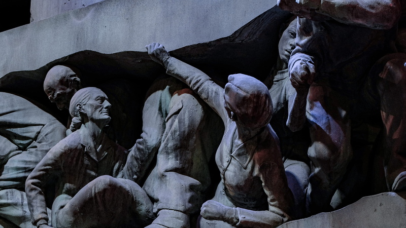 harry potter studio tour, gargoyle, modern art, nature, sculpture, history, statue, human, architecture, united kingdom, travel, craft, day, low angle view