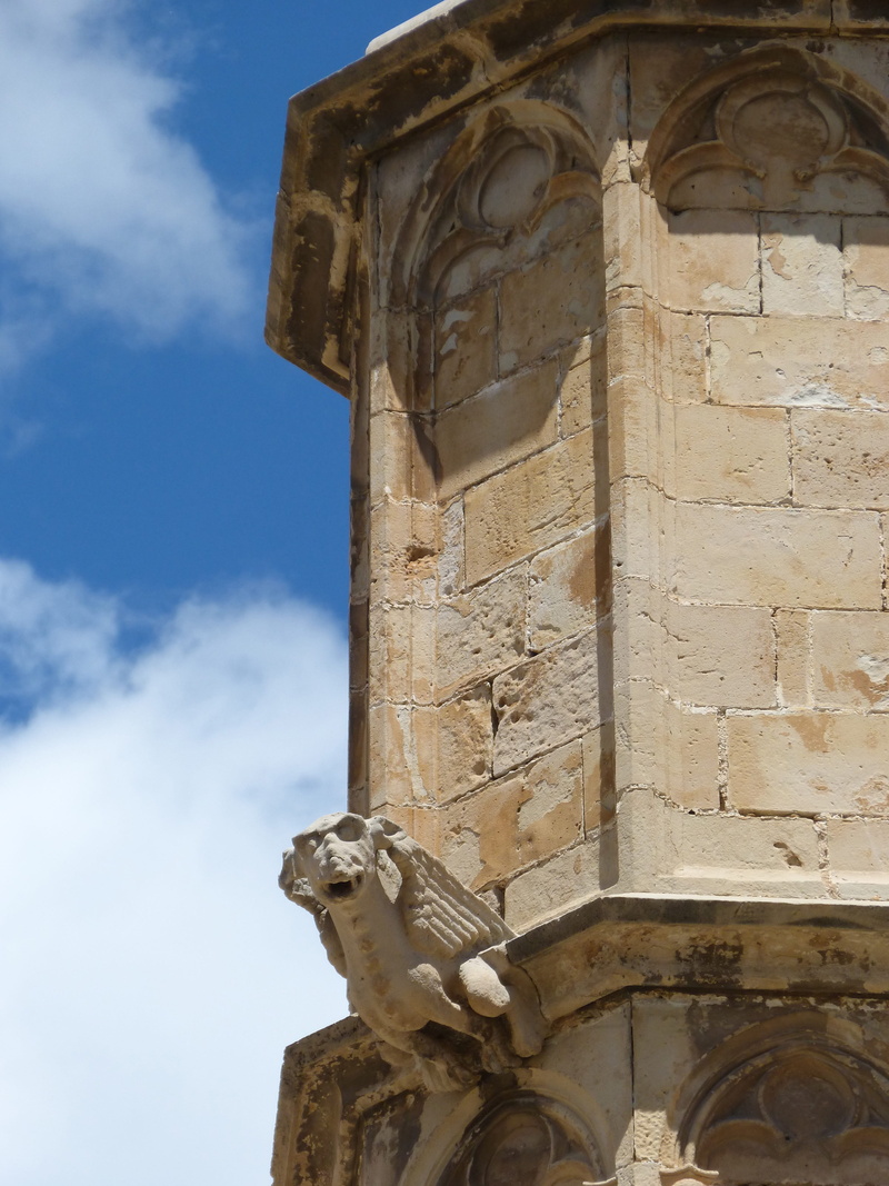 ruined, sky, craft, Tower, day, human representation, architecture, outdoors, Gothic, sculpture, ancient, 4K, Gargoyle, building, Carved Stone, building exterior
