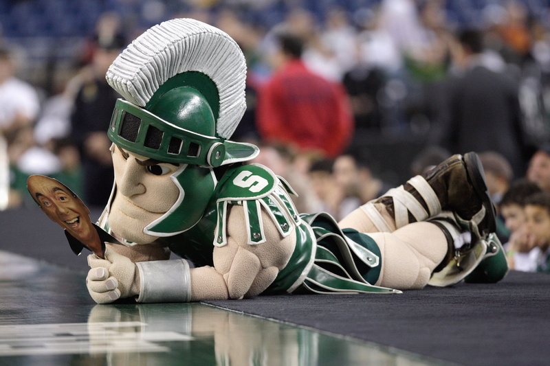 men, figurine, close-up, 4K, toy, pair, no people, spartan, personal accessory, cultures, michigan state, 2015, green, mascot, human representation, shoe