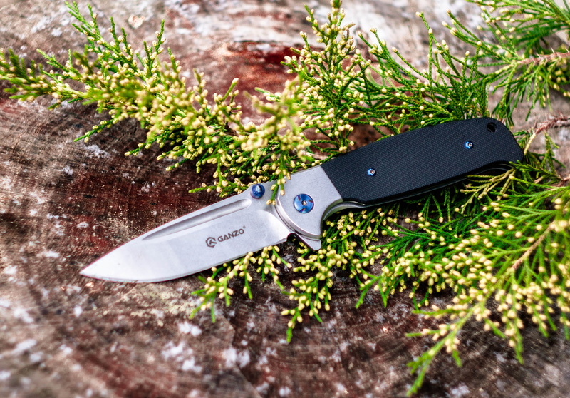 metal, 2K, scissors, day, nature, growth, tool, gardening, selective focus, no people, equipment, plant, work tool, sharp, leaves, communication, cut