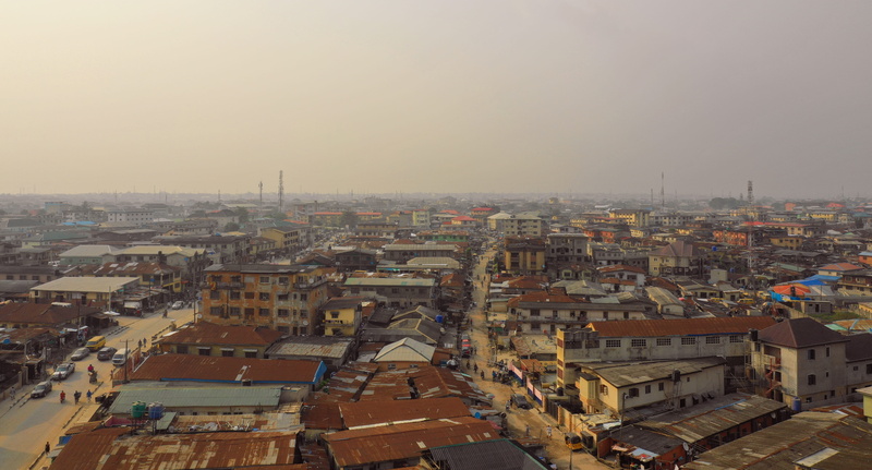 metropolis, fog, outdoors, dirt, roof, townscape, person, landscape, nature, city, bariga, street, 43 ilaje rd, copy space, residential district, human
