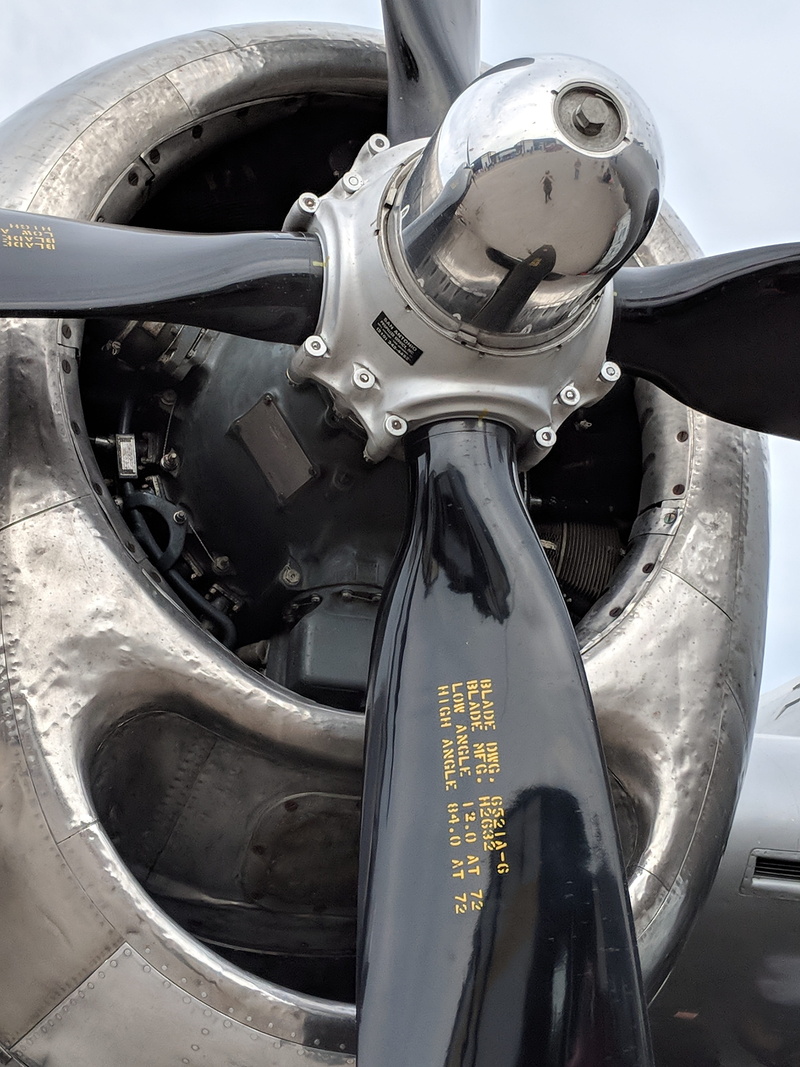 airplane, windsor, safety, engine, 4K, aviation, canada, 2600 airport rd, helmet, nature, protection, technology, air vehicle, chrome, day, outdoors, no people