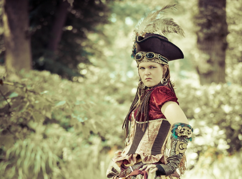 Woman, facial, Lisse, glamour, carnival - celebration event, Fairy, Sargon, Sexy, focus on foreground, forest, expression, makeup, Closeup, gray, Portrait