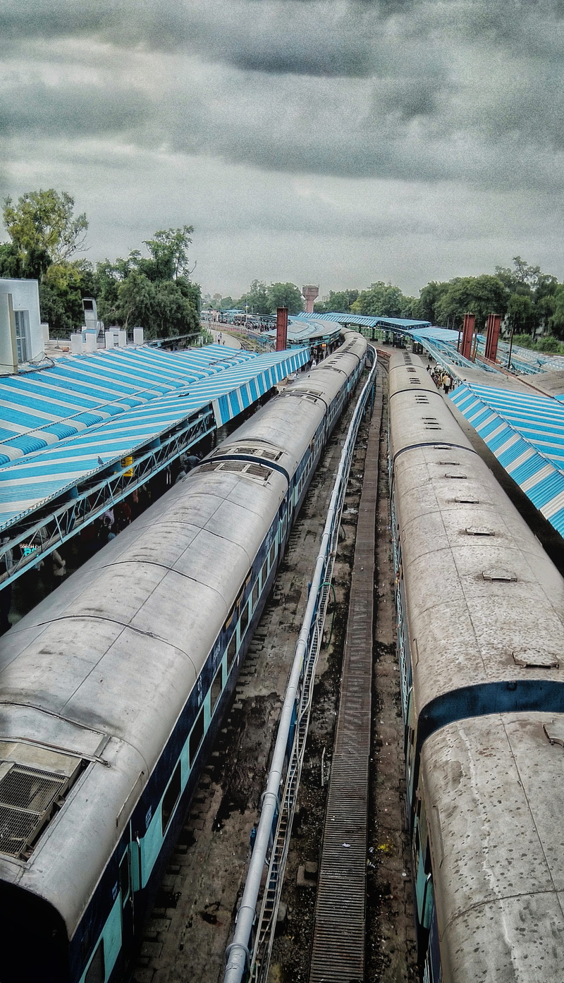 transportation, architecture, sky, tree, public transportation, cloud - sky, track, 2K, nature, railroad station, rain, train, mode of transportation