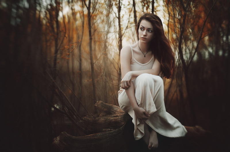 nature, trees, forest, women outdoors, 1080P, women, long hair, model, necklace, wood, Trunks (character)