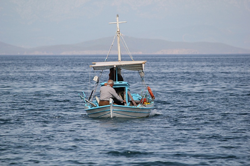 sailing, greece, travel destinations, travel, mediterranean, people, outdoors, holiday, dingle, fishing, chios, sailboat, nature, architecture, sky, vacations