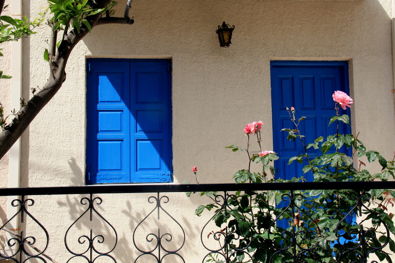 chios, day, window box, ada, nature, 4K, building exterior, blue, sunlight, outdoors, happiness, home, balcony, rose, building, built structure, potted plant
