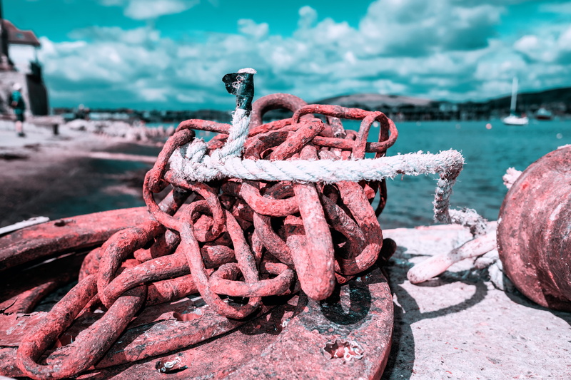 united kingdom, bollard, post, 5K, no people, focus on foreground, swanage, strength, swanage beachfront, rope, transportation, sea, connection, day, close-up