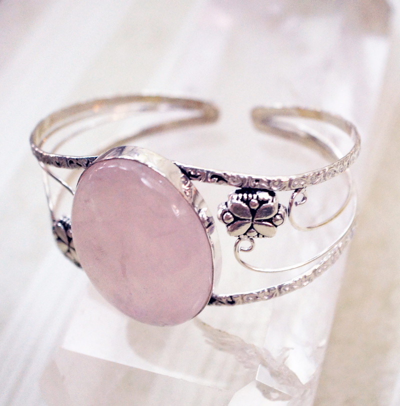 high angle view, celebration, personal accessory, bezel, luxury, wealth, Rose Quartz, accessories, semiprecious, gemstones, indoors, ring, close-up, diamond - gemstone