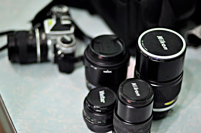 camera - photographic equipment, lens - eye, machinery, photography, photography themes, electronics, blurred background, nikon, focus on foreground, digital camera