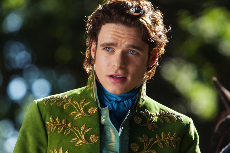 lifestyles, green color, portrait, man, standing, adult, charming prince, close-up, Richard Madden, real people, focus on foreground, actor, 4K, one person