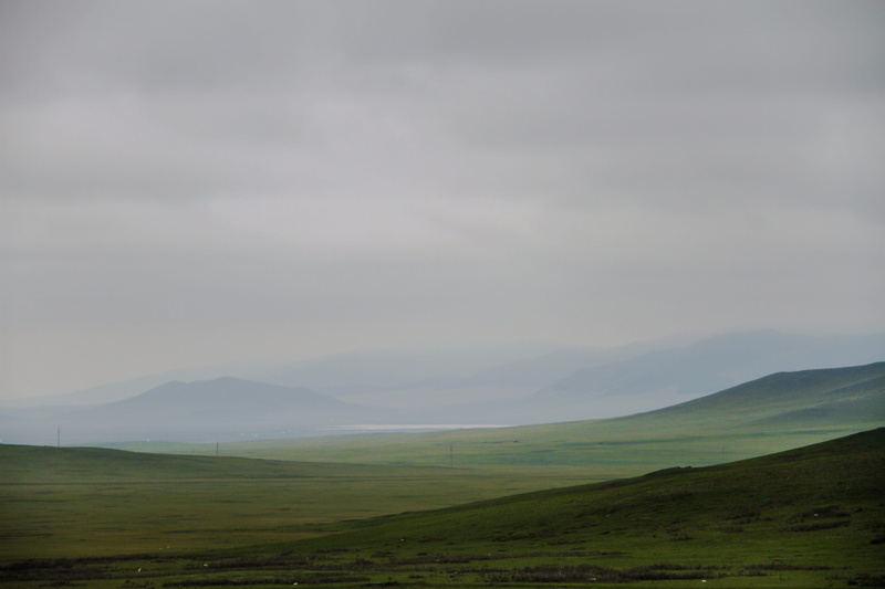 land, minimal, photography, beauty in nature, nature, non-urban scene, clean, tranquility, khuvsgul lake, cloud - sky, environment, sky, landscape, remote