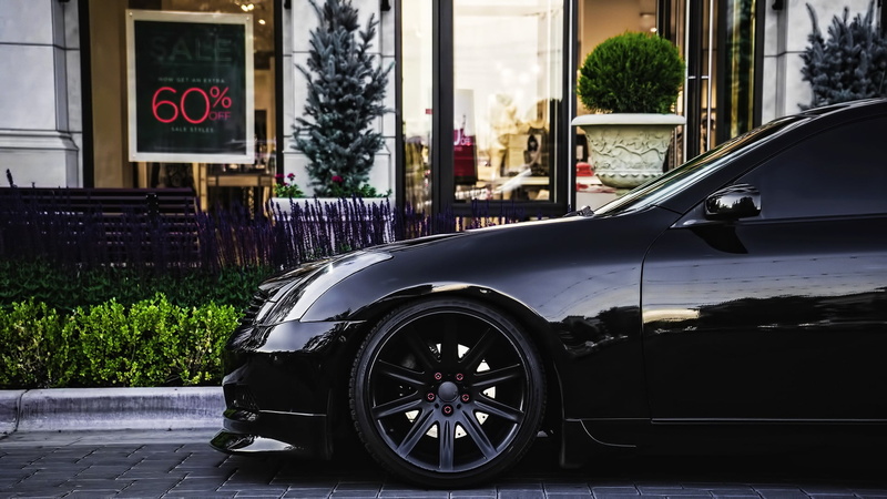 built structure, G35, store, car, day, plant, parked, architecture, mode of transportation, road, sign, Infiniti, parking, street, wheel, stationary, luxury