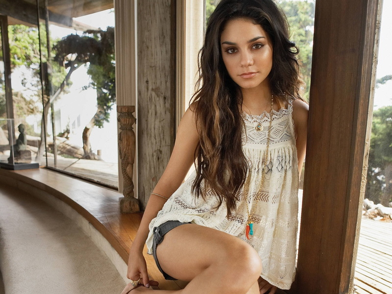 720P, anne, hudgens, vanessa