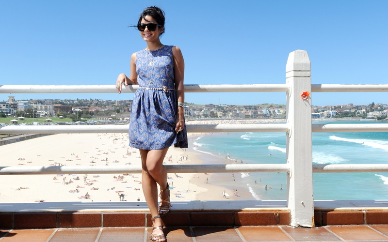 tank, sunglasses, Vanessa Anne Hudgens, vanessa, s, anne, hudgens, girl, beach, dress, blue, women, actress, 2K