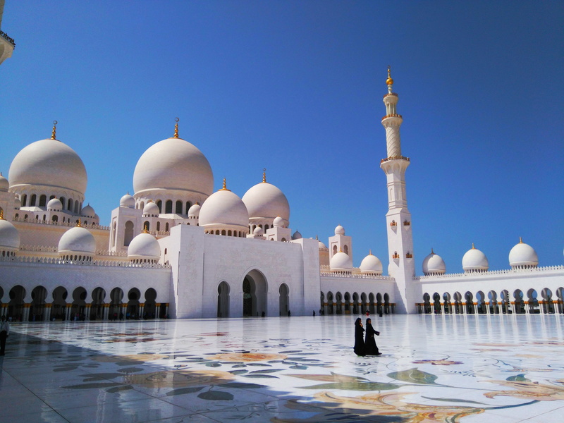belief, minaret, abu Dhabi, eua, nature, asia, mosque, building, place of worship, travel, spirituality, outdoors, architectural column, waterfront, tourism