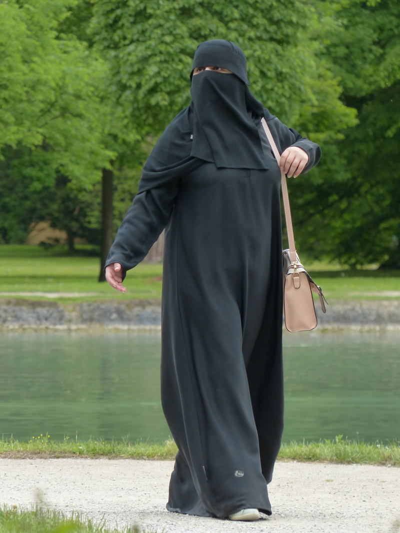 garment, adult, tradition, islam, woman, plant, nature, sleeved, outdoors, tree, long, girl, 4K, lake, pakistani burqa, focus on foreground, day, niqab