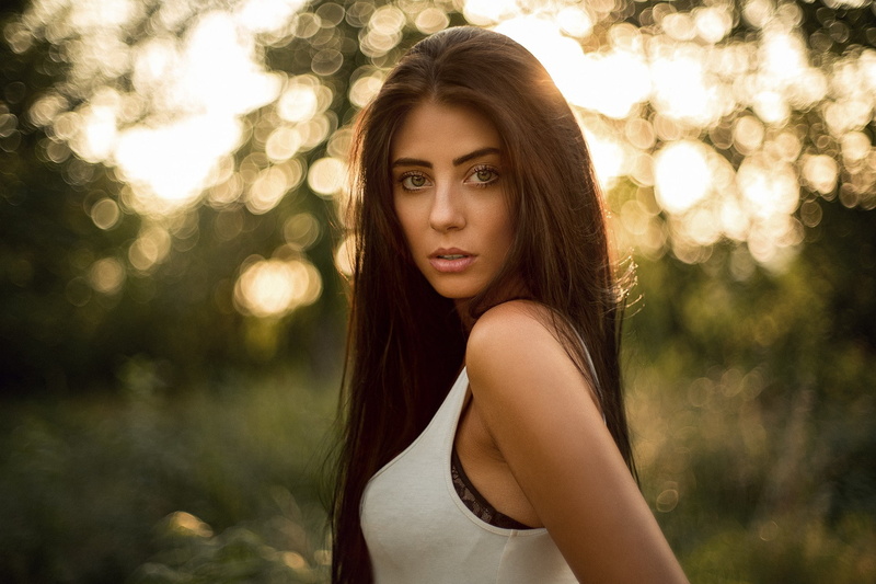 Julia Carina, long hair, Martin Kühn, depth of field, face, women, 1080P, portrait
