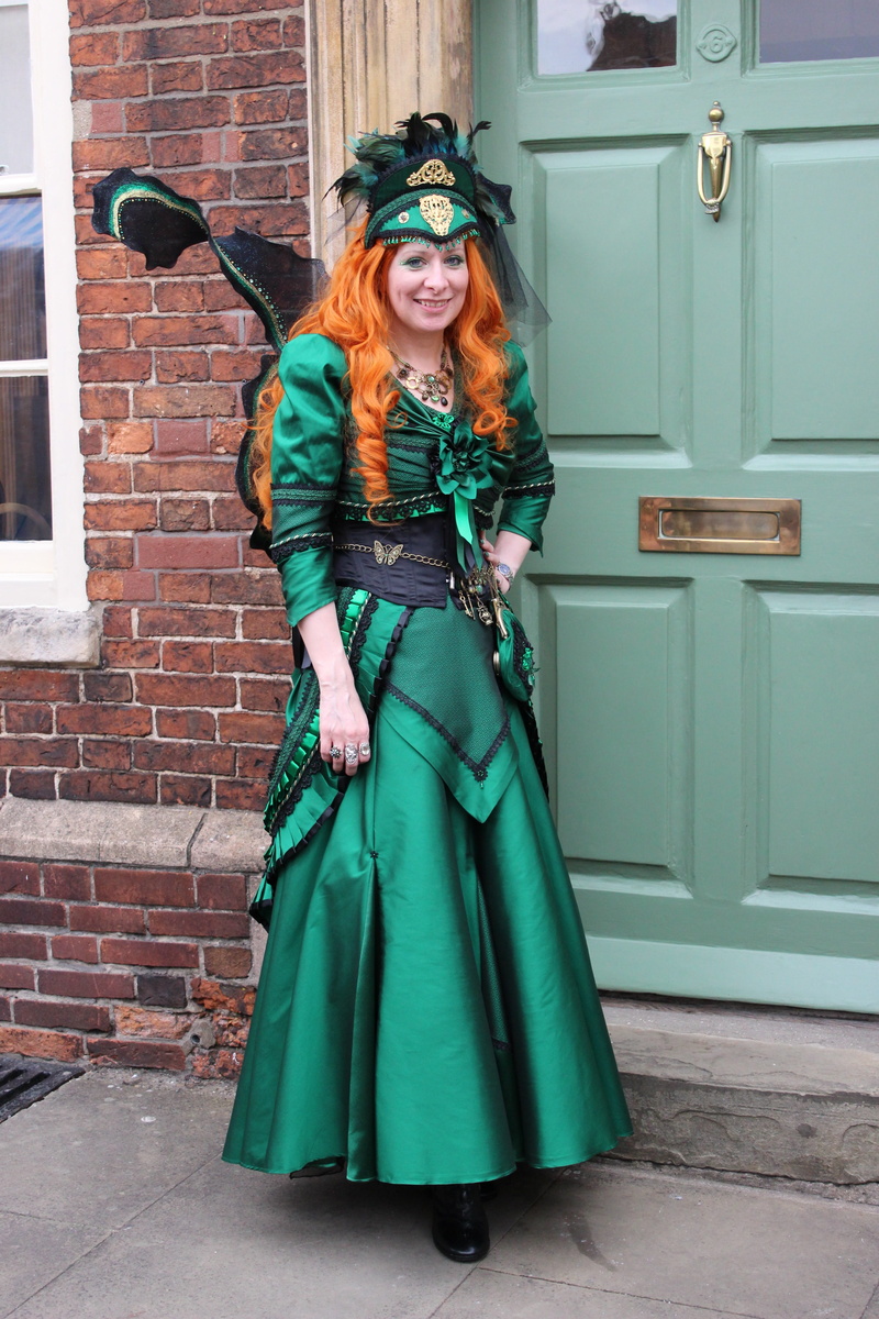 leisure activity, fantasy, bow, victorian, one person, green color, woman, gothic, neck, long, irish, scoop, accent, steam, adults only, clothing, portrait