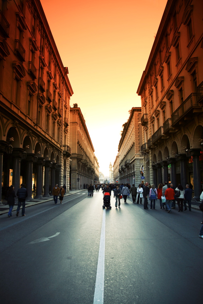 street, outdoors, car, building exterior, middle, italy, torino, walking, pedestrian zone, real people, transportation, people, architecture, mode of transportation