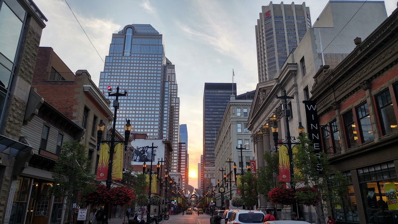 modern, cloud - sky, skyscraper, outdoors, canada, tall - high, pedestrian zone, architecture, office, residential district, nature, sunset, tower, tourism