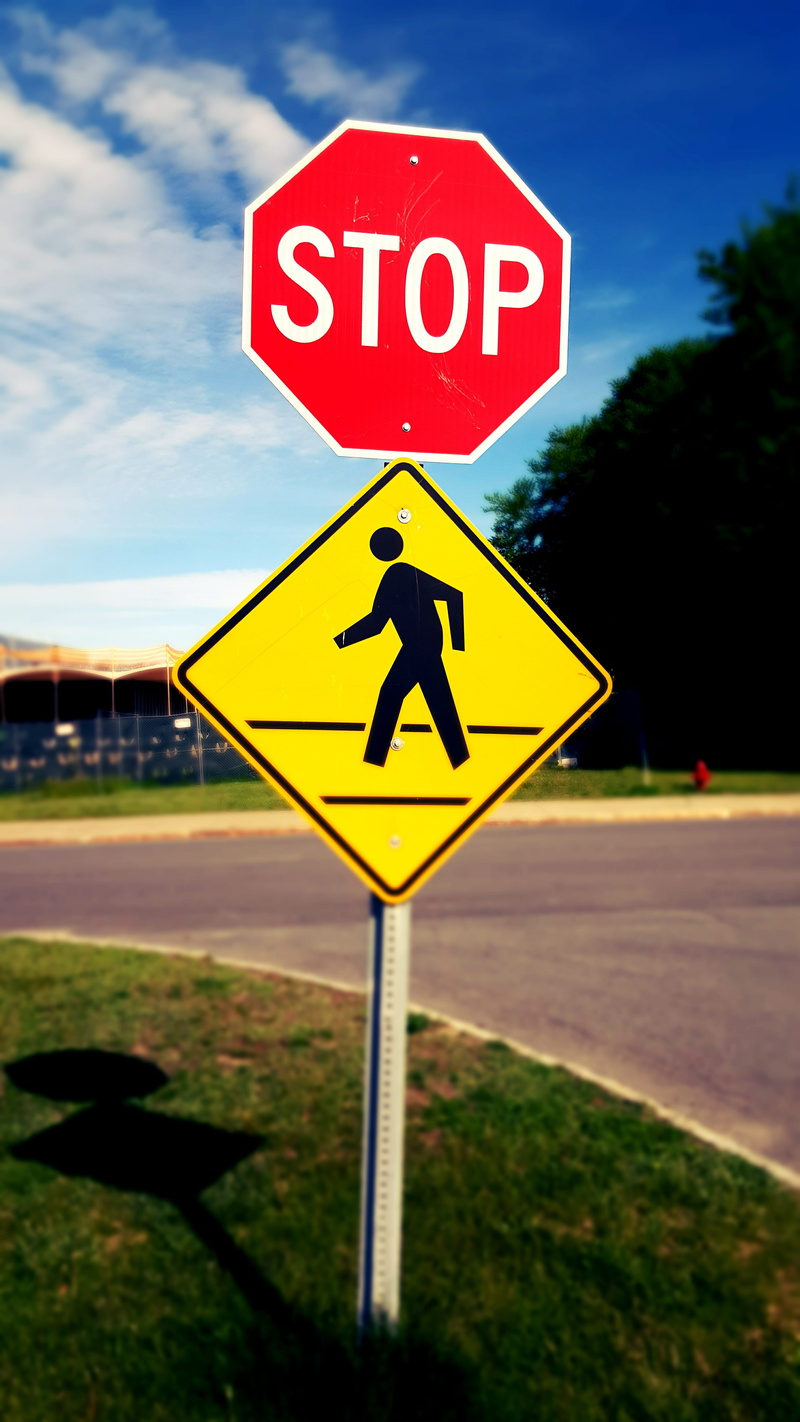 5K, cloud - sky, outdoors, sky, sign, safety, information, road sign, city, road warning sign, pedestrian crossing, warning sign, communication, pedestrian zone