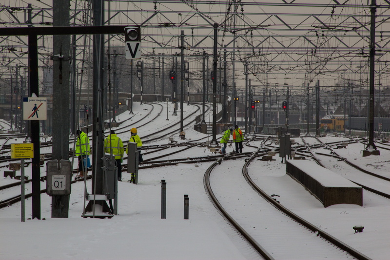 Exchange, nature, rail transportation, outdoors, day, city, architecture, winter, cable, snowing, Failure, 5K, mode of transportation, Track, electricity pylon