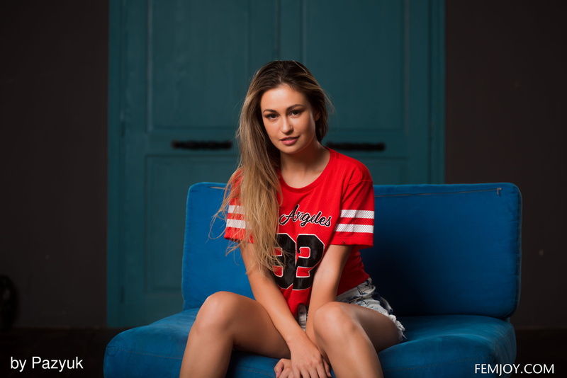 Femjoy Magazine, brunette, 4K, indoors, couch, depth of field, women, smiling, women indoors, jean shorts, sitting, looking at viewer, portrait, Edessa G