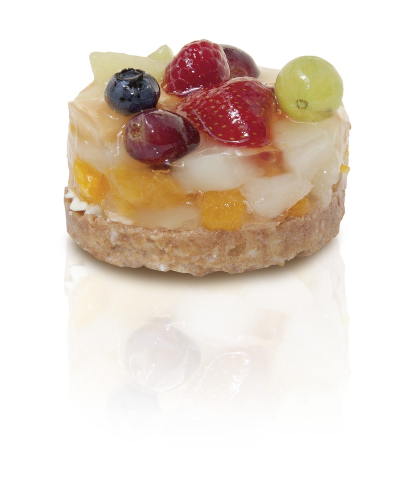 fruit, petits fours frais, no people, food and drink, berry fruit, dessert, breakfast, studio shot, healthy eating, cake, indoors, indulgence, freshness