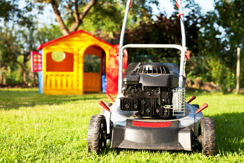 formal Garden, transportation, nature, day, gardening Equipment, sunlight, grass surface, equipment, machinery, manual operation, gardening, Garden, wheel