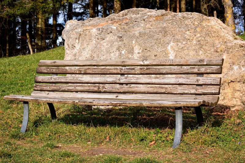 click, Bank, day, Nature, plant, wood - material, grass, out, land, empty, Seat, park, landscape, sit, field, idyllic, absence, 5K, recovery, park bench