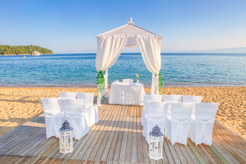 marriage, clouds, vacations, restaurant, tourist Resort, beauty in nature, ocean, reception, idyllic, near, water, hotel, day, wealth, wedding, tranquility