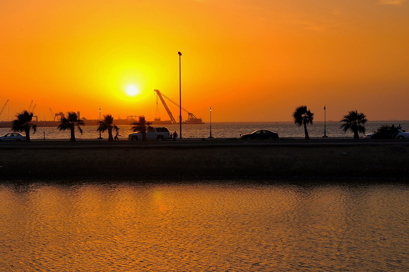 great prints philippines, tranquil scene, romantic, red sea coast, tree, george paris, 2K, coast, golden sunset, nature, arabian peninsula, sunset, horizon