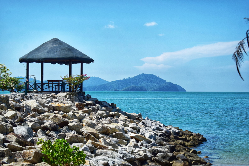 built structure, 5K, sky, outdoors, architecture, beach, tranquility, day, scenics - nature, rock - object, mountain, horizon, pebbles, nature, sea, langkawi