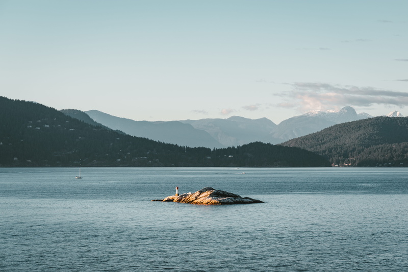 outdoors, person, no people, sea, nautical vessel, boat, waterfront, vegetation, water, 5K, shoreline, plant, canada, sky, non-urban scene, island, ocean